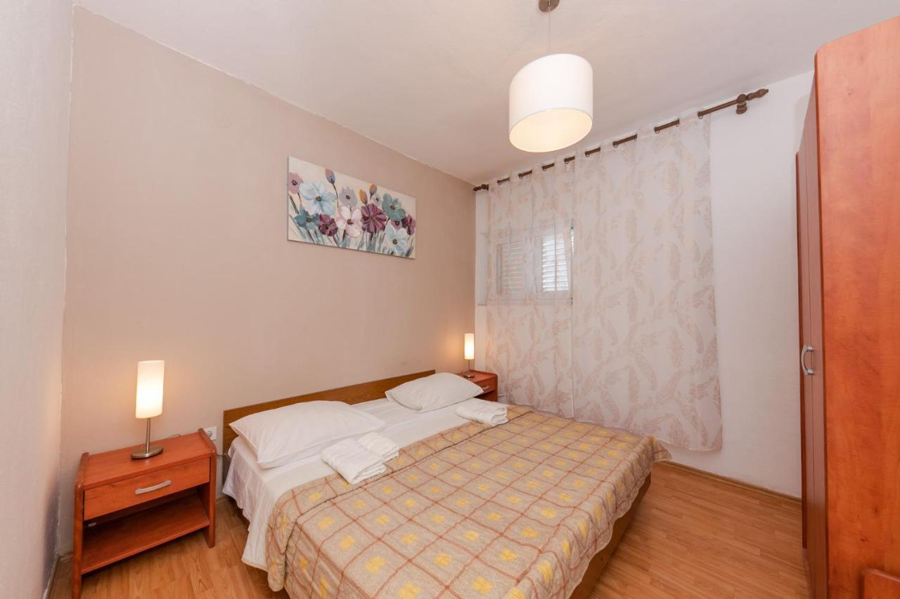 Apartments Mate Vinišće Zewnętrze zdjęcie