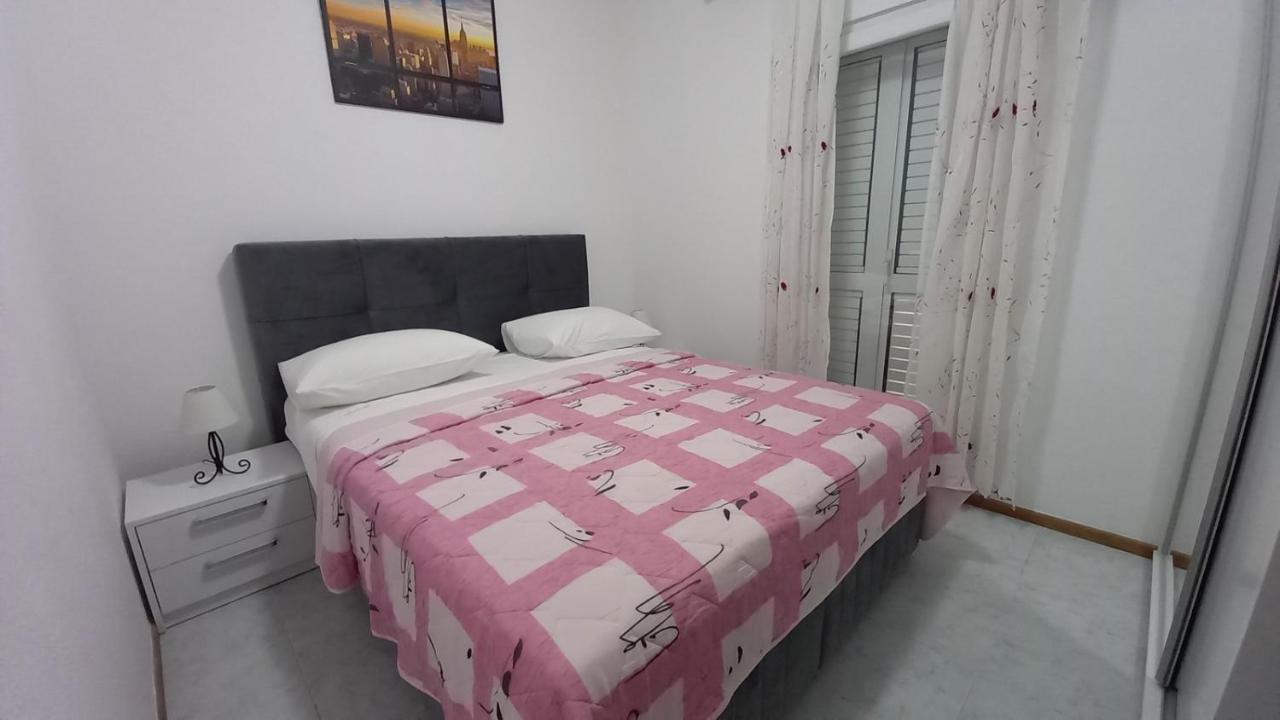 Apartments Mate Vinišće Zewnętrze zdjęcie